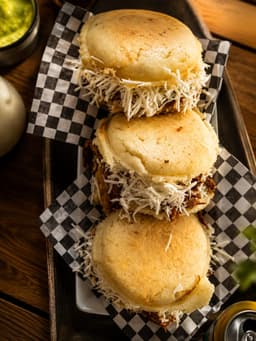 Arepas fritas y asadas